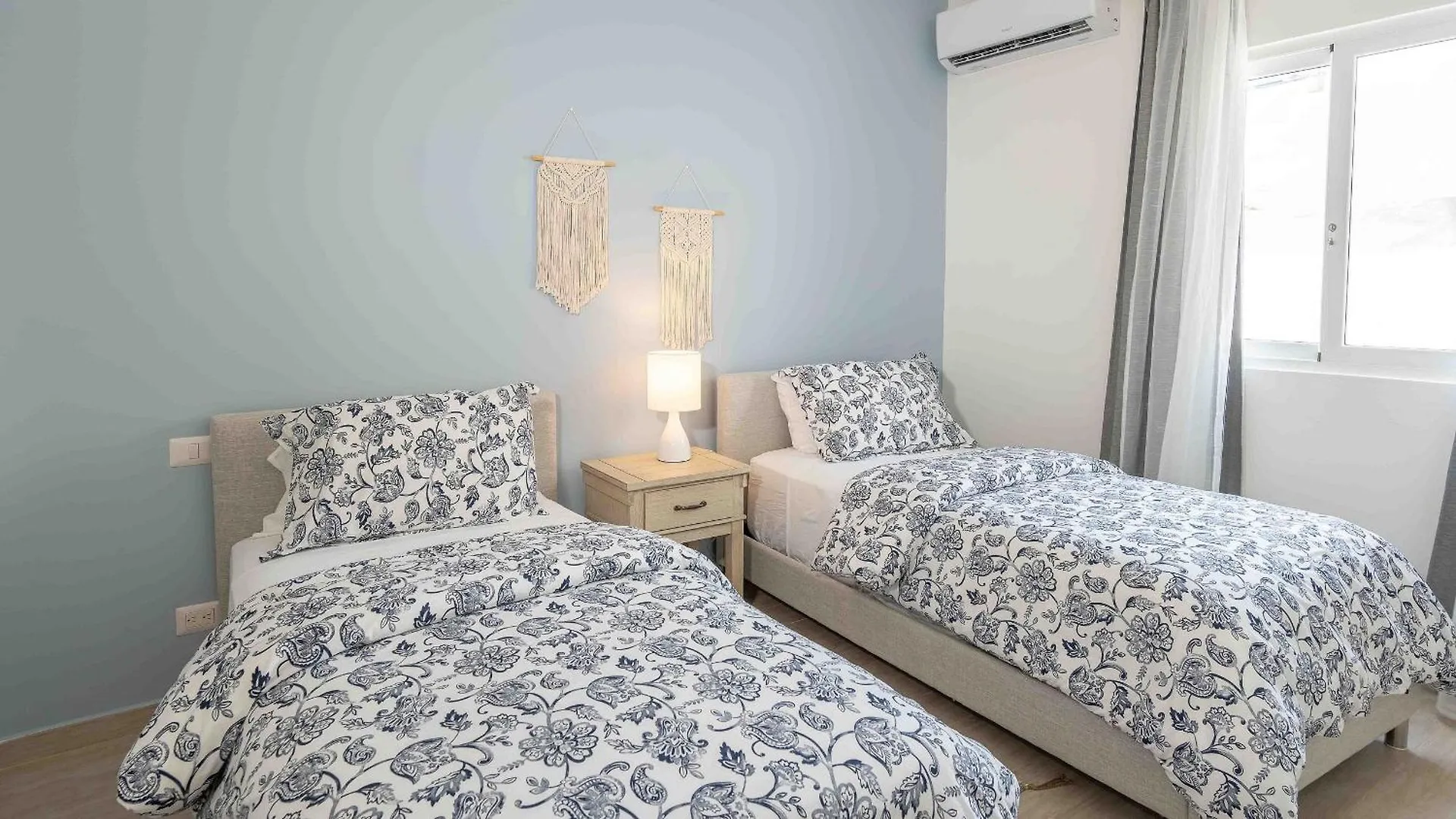 Charming 2Bdr Pool View Walking To Bavaro Beach Punta Cana Apartment